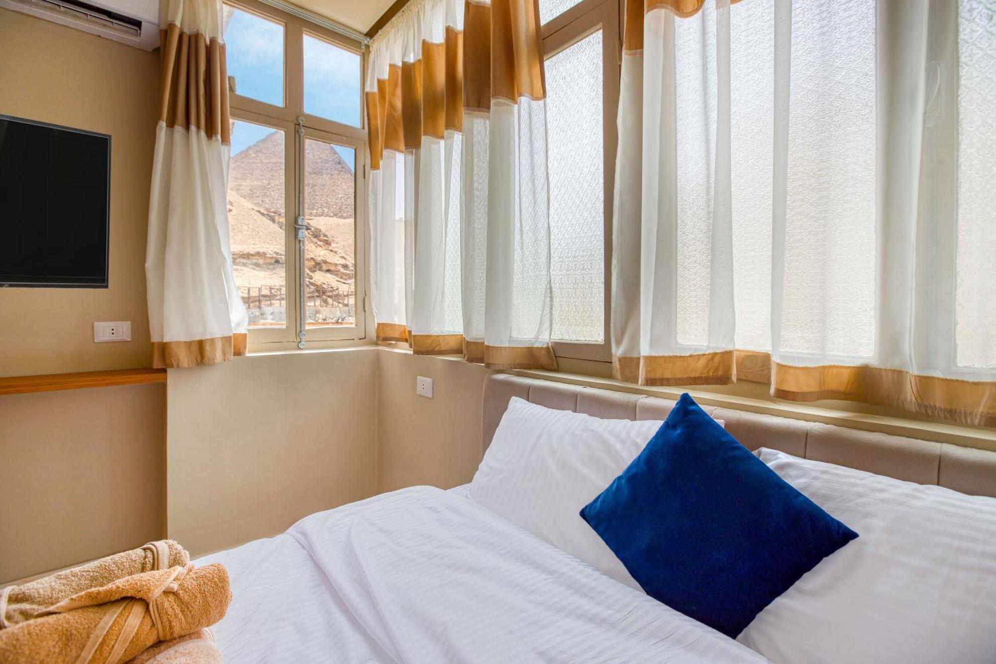 The Grand Pyramids View Hotel Kafret el-Gabal Camera foto