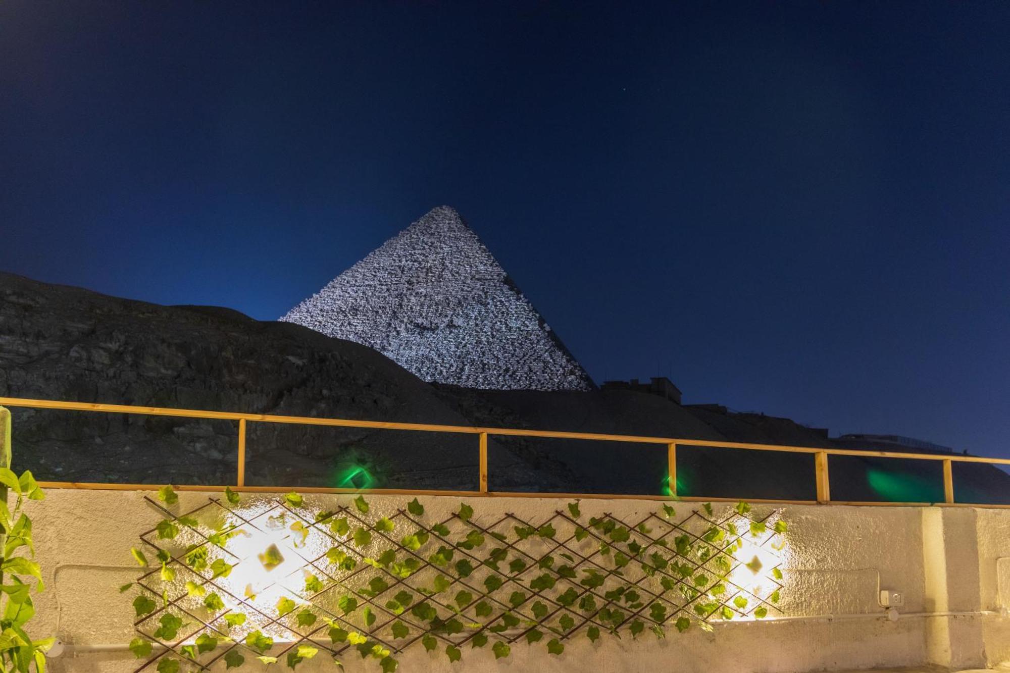 The Grand Pyramids View Hotel Kafret el-Gabal Esterno foto